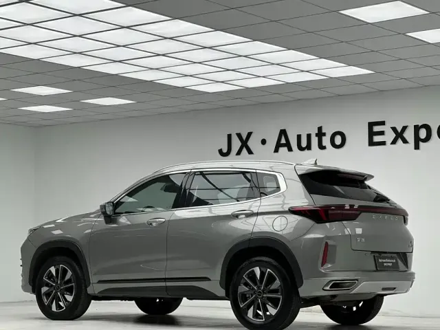 Exeed LX — Фото автомобиля 7