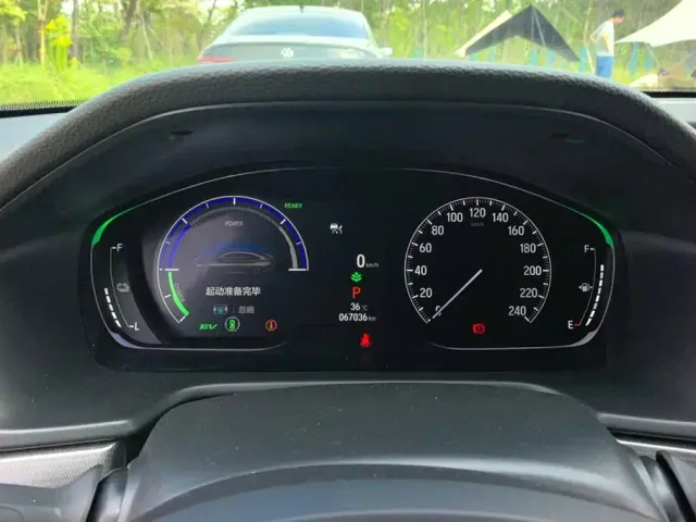 Honda Accord — Фото автомобиля 14
