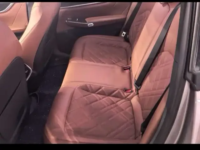 Changan Qiyuan A07 — Фото автомобиля 9