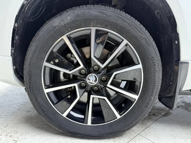 Skoda Karoq — Фото автомобиля 8