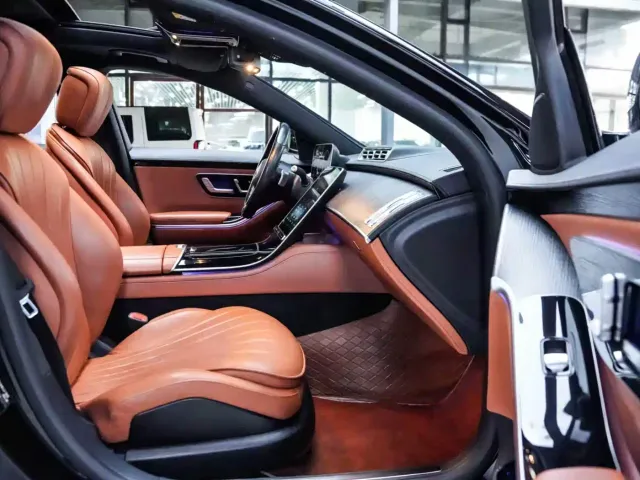 Mercedes-Benz S-Class — Фото автомобиля 9
