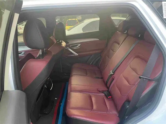 Jetour X70 Plus — Фото автомобиля 5