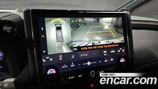 Toyota Alphard — Фото автомобиля 8