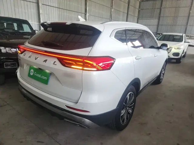 Haval H6 — Фото автомобиля 6