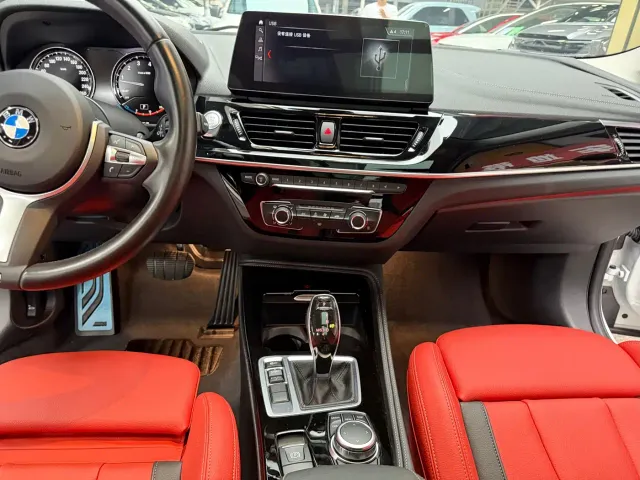 BMW 1 Series — Фото автомобиля 14