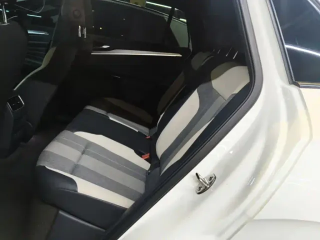 Volkswagen ID.4 Crozz — Фото автомобиля 16