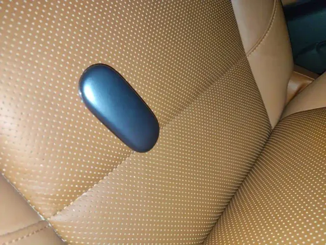 Li Auto L8 — Фото автомобиля 8