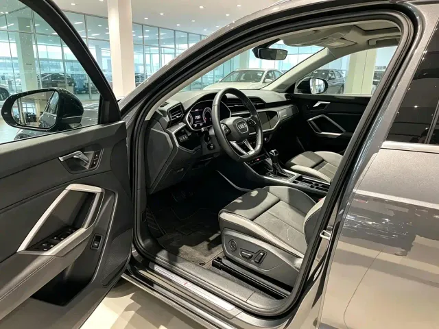 Audi Q3 — Фото автомобиля 7
