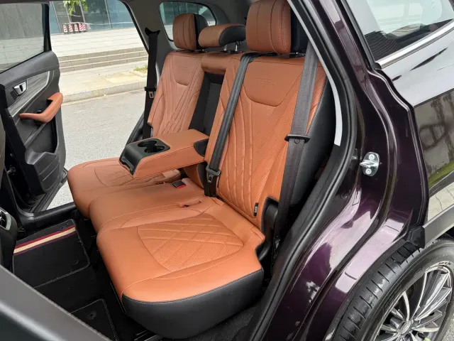 Chery Tiggo 8 PLUS — Фото автомобиля 20