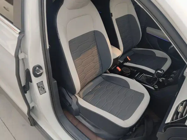Volkswagen Tharu — Фото автомобиля 24