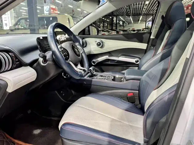 BYD Yuan PLUS — Фото автомобиля 15