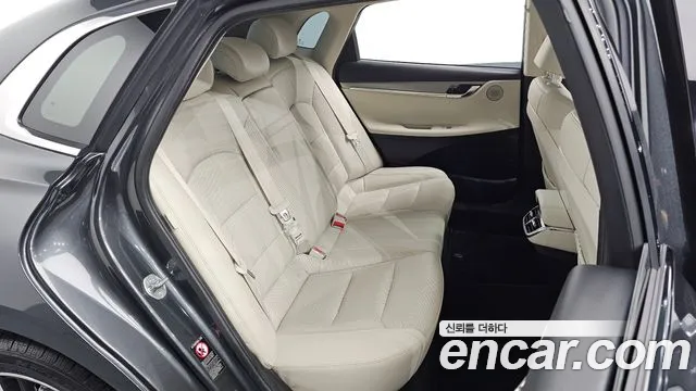 Hyundai Grandeur Новый Grandeur IG — Фото автомобиля 11