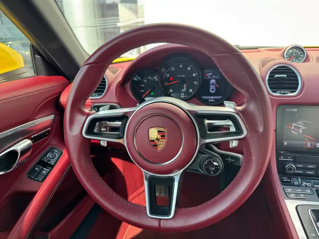 Porsche 718 — Фото автомобиля 17