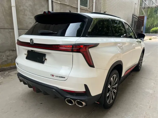 Changan CS75 Plus — Фото автомобиля 9