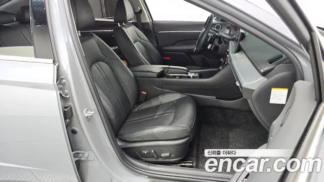Hyundai Sonata Premium — Фото автомобиля 11