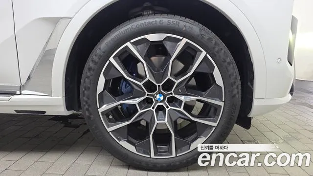 BMW X7 — Фото автомобиля 19