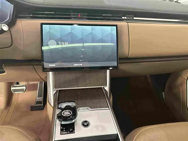 Land Rover Range Rover — Фото автомобиля 6