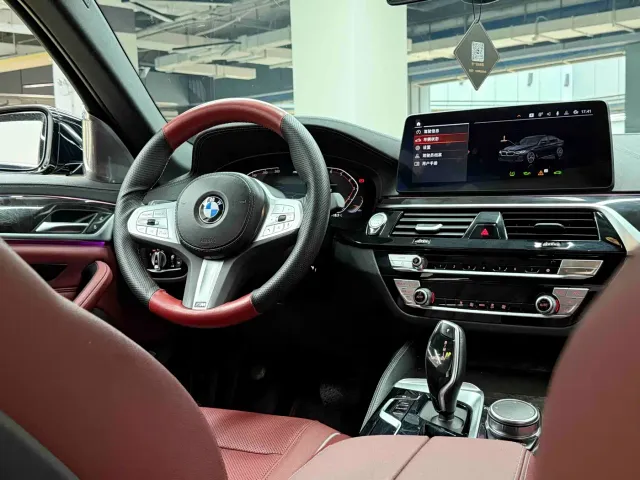 BMW 5 Series — Фото автомобиля 20