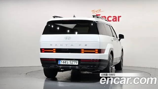 Hyundai Santa Fe — Фото автомобиля 4