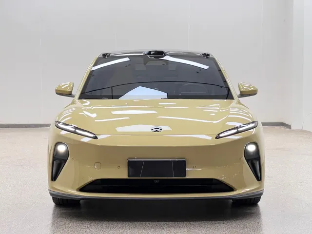 Nio ET5 — Фото автомобиля 2