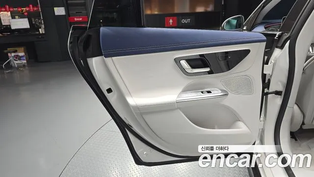 Mercedes-Benz EQE V295 — Фото автомобиля 14