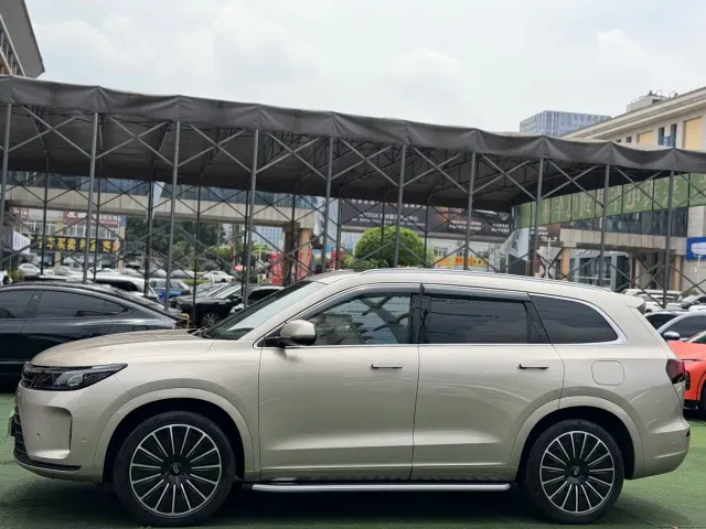AITO Wenjie AITO M7 2022 1.5T 4WD Flagship Edition — Фото автомобиля 3