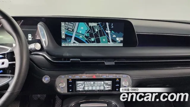 Genesis G90 Бензин 3.5 турбо AWD — Фото автомобиля 11