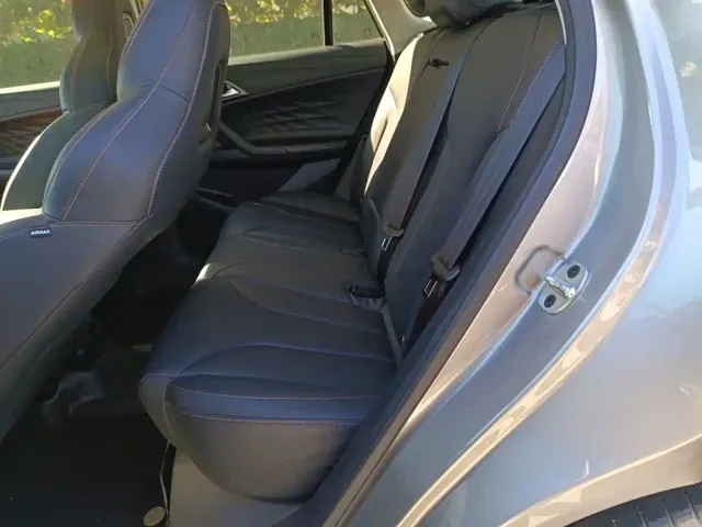 Roewe RX5 — Фото автомобиля 13