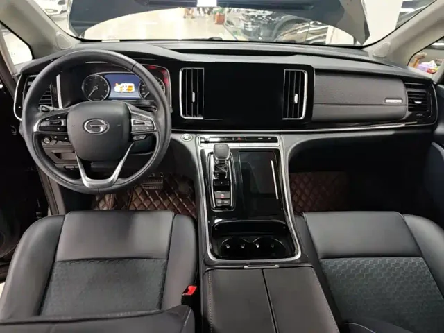 GAC Trumpchi M8 — Фото автомобиля 9