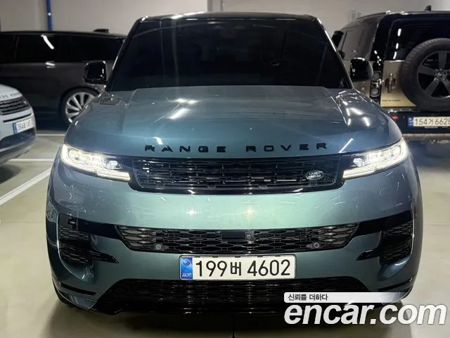 Land Rover Range Rover Sport — Фото автомобиля 4