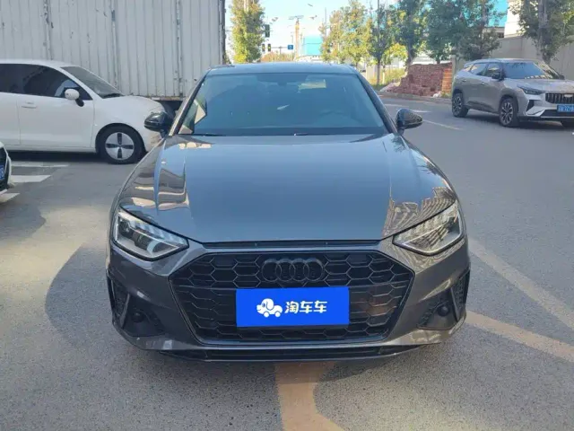 Audi A4L — Фото автомобиля 2