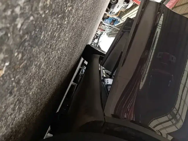Tesla Model Y — Фото автомобиля 20
