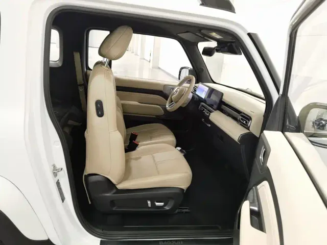 Baojun Yep — Фото автомобиля 23
