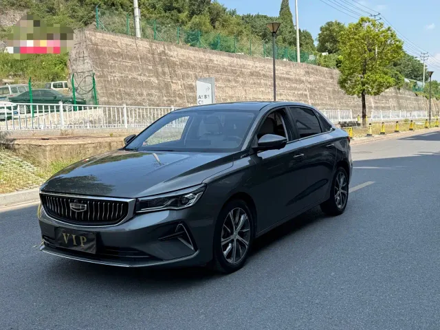 Фотография автомобиля — Geely Emgrand
