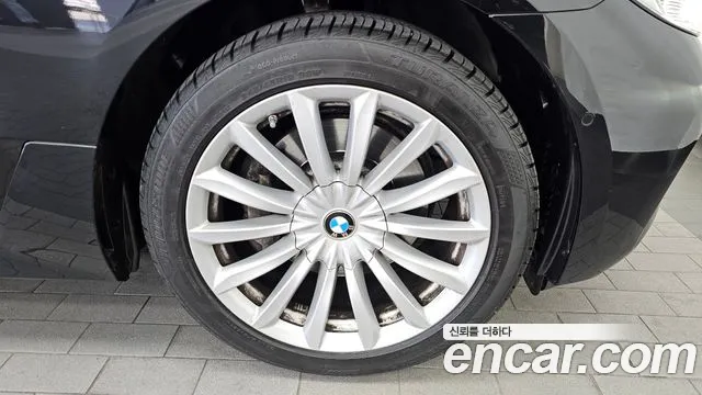 BMW Gran Turismo — Фото автомобиля 19