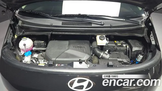 Hyundai Staria Staria Карго 5 мест — Фото автомобиля 6