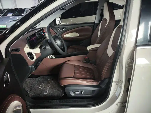 Wuling Bingo — Фото автомобиля 14