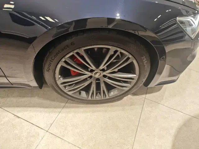 Audi A7 — Фото автомобиля 11