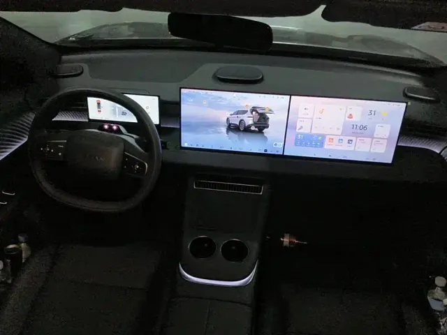 Nissan NX8 — Фото автомобиля 12