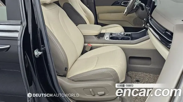 Kia Carnival Generation 4 — Фото автомобиля 10