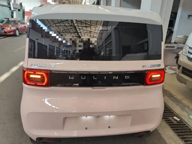 Wuling Hongguang Mini EV — Фото автомобиля 5
