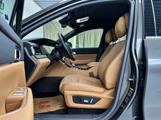 Li Auto Li ONE 2021 Extended Range 6-Seater — Фото автомобиля 9