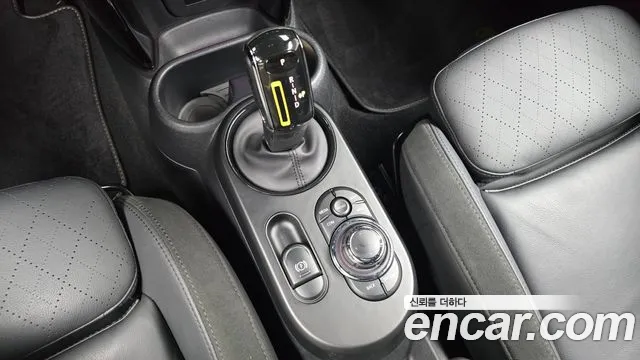 Mini Cooper Cooper Электро SE Электро — Фото автомобиля 9