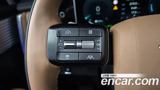 Hyundai Santa Fe MX5 — Фото автомобиля 15