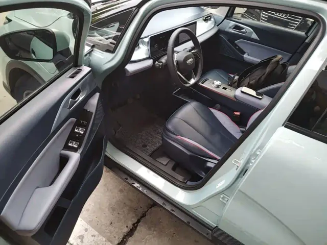 Geely Geometry E Firefly — Фото автомобиля 15