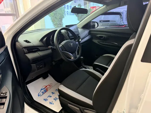 Toyota YARiS L Zhi Xuan — Фото автомобиля 4
