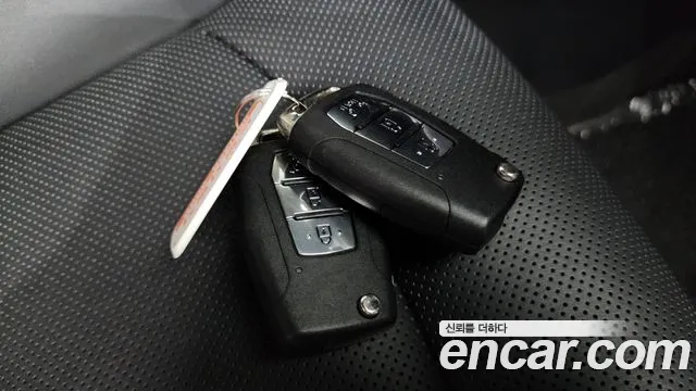KGM Torres Torres EVX — Фото автомобиля 21