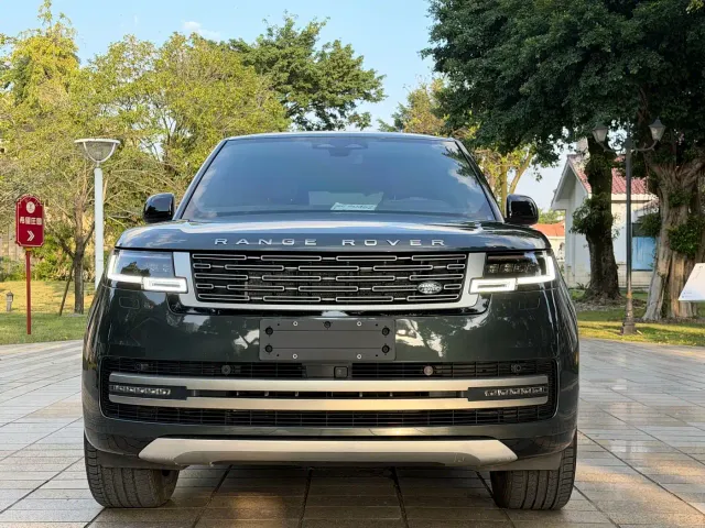 Land Rover Range Rover — Фото автомобиля 2