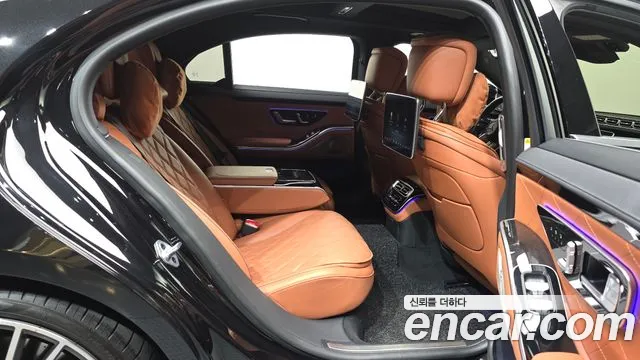 Mercedes-Benz S-Class W223 — Фото автомобиля 12