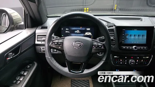 KG_Mobility_Ssangyong Rexton Новый Rexton Sport Khan Дизель 2.2 4WD — Фото автомобиля 13